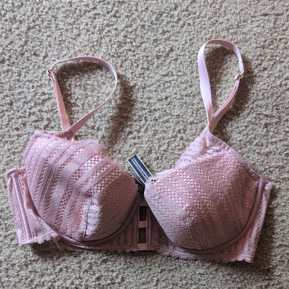 Victoria Secret Pink Lace Lined Plunge Bra Size 36C - Picture 1 of 8
